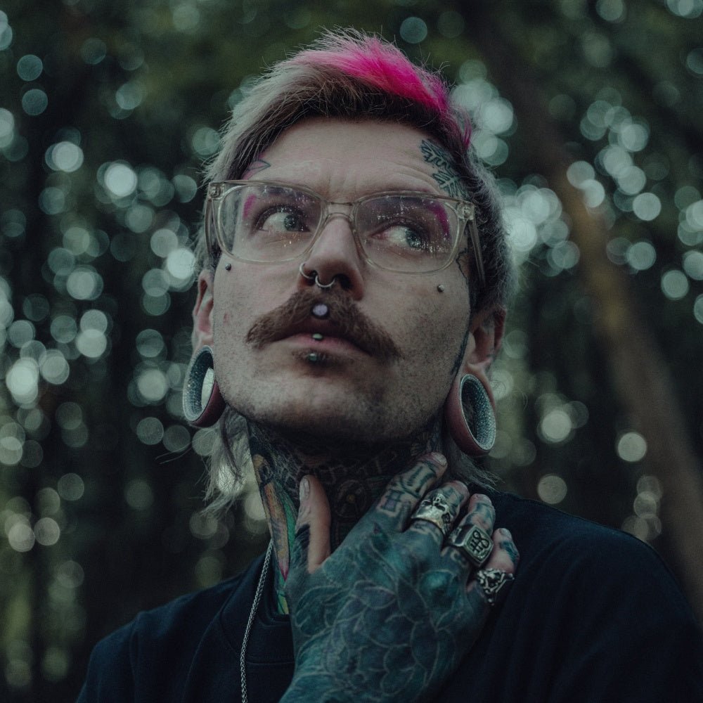 Blue Moissanite 8K Stars Shining Tunnel (2Pcs) - AKAK BODYJEWELRY - ear - tunnel