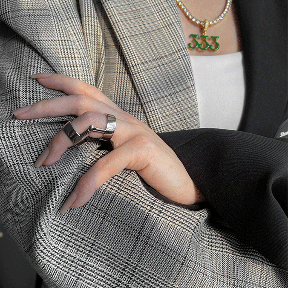 Iron Embrace Knuckle Ring - AKAK BODYJEWELRY - ear - tunnel