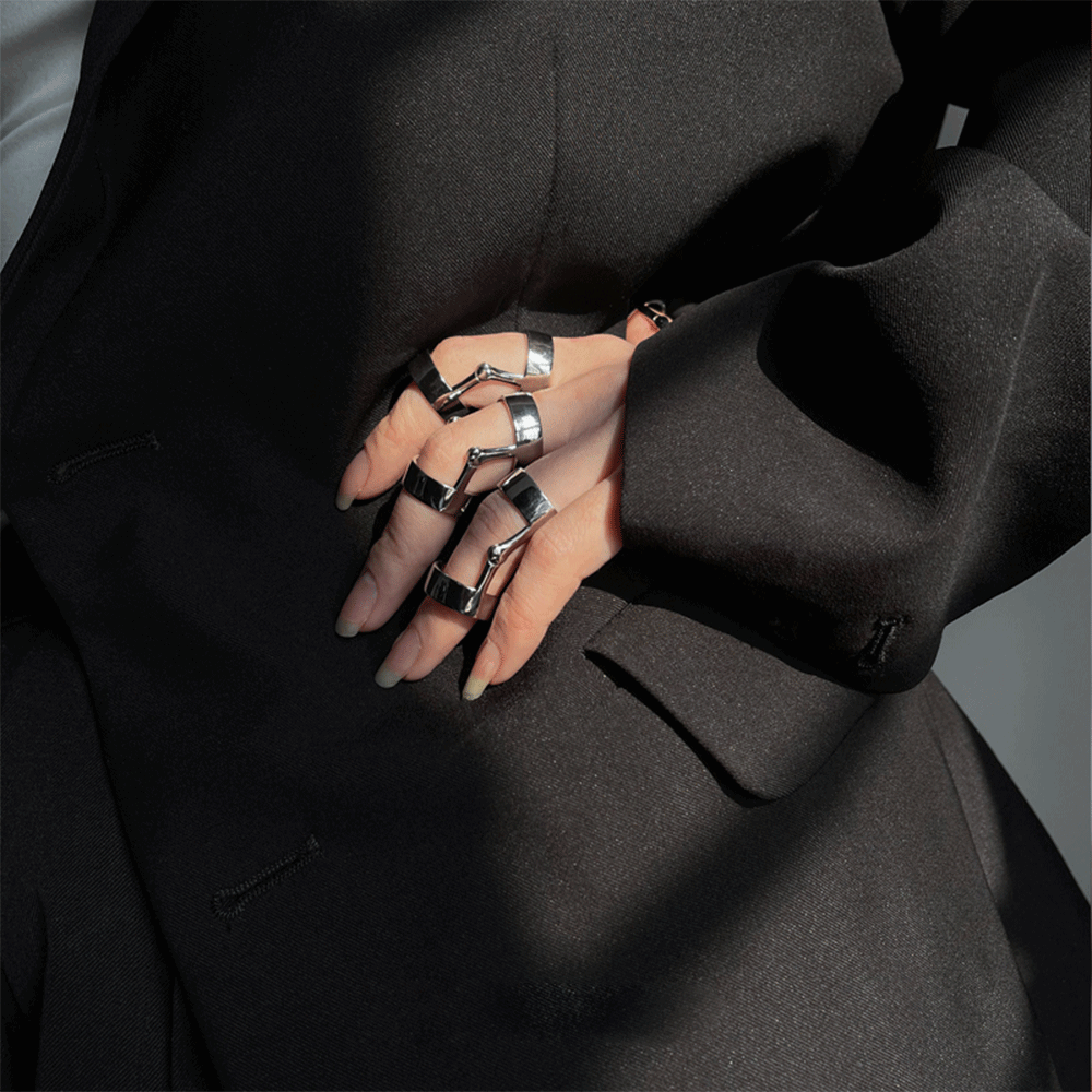 Iron Embrace Knuckle Ring - AKAK BODYJEWELRY - ear - tunnel