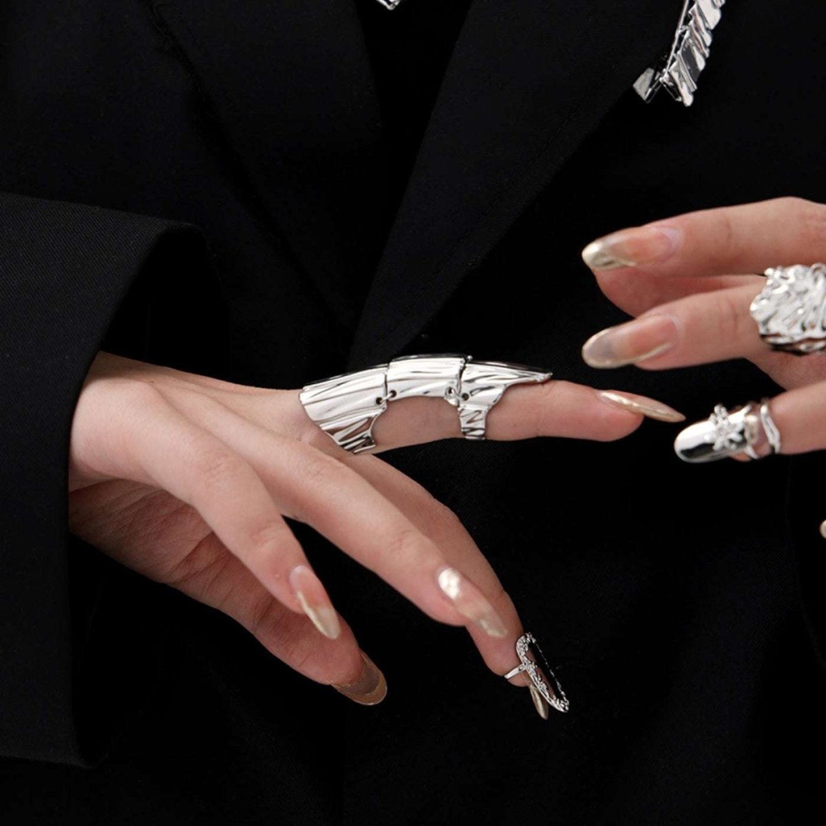 Mecha Armor Knuckle Ring - AKAK BODYJEWELRY - ear - tunnel