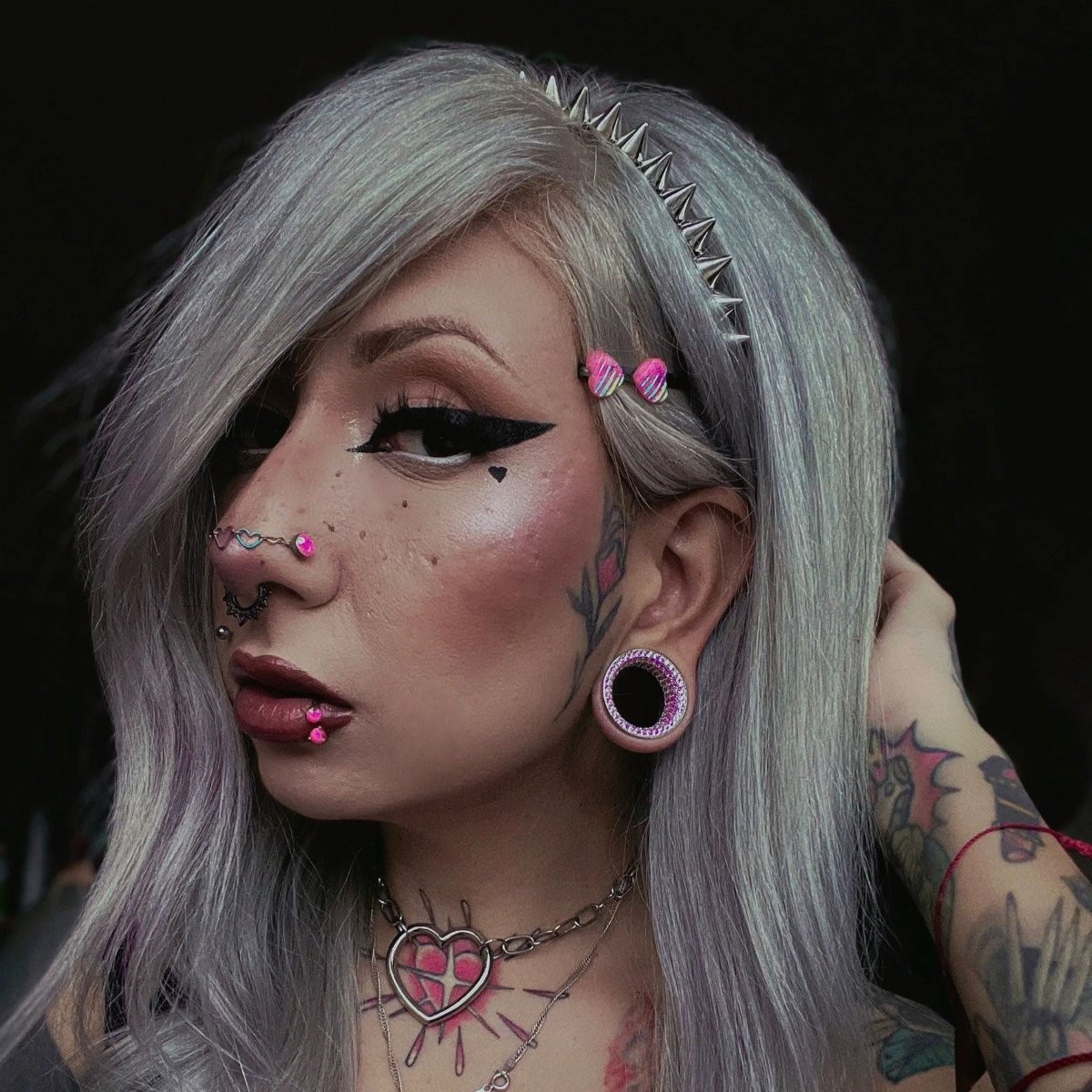 Pink Moissanite 8K Stars Shining Tunnel (2Pcs) - AKAK BODYJEWELRY - ear - tunnel