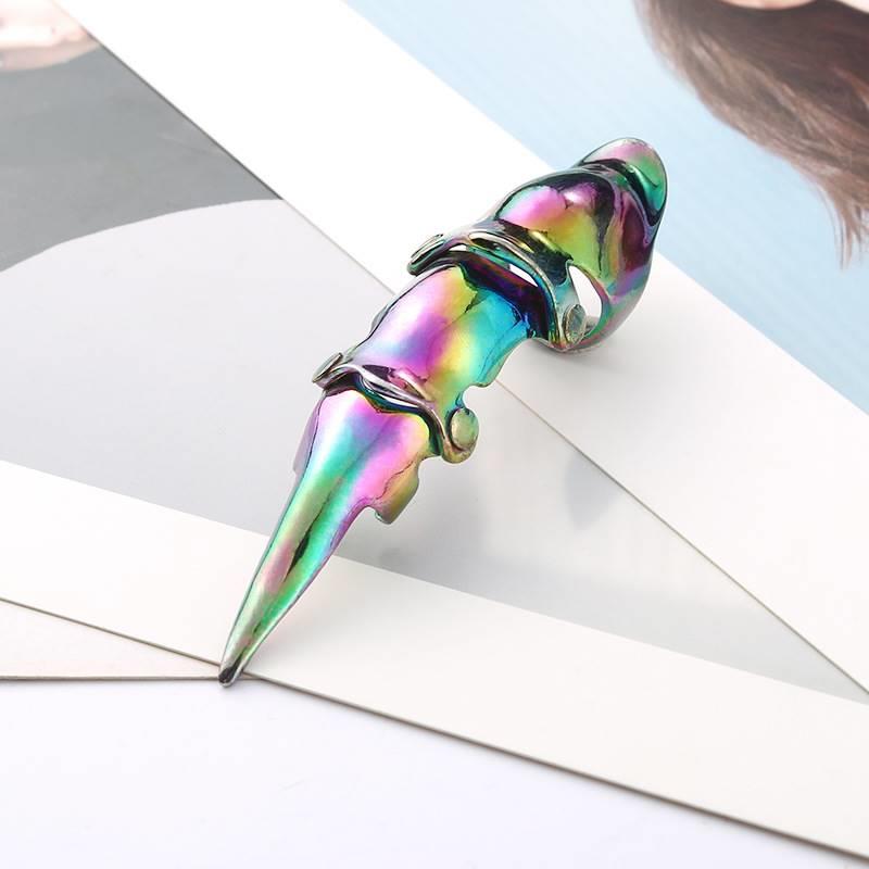 Revenant Skull Knuckle Ring - AKAK BODYJEWELRY - ear - tunnel