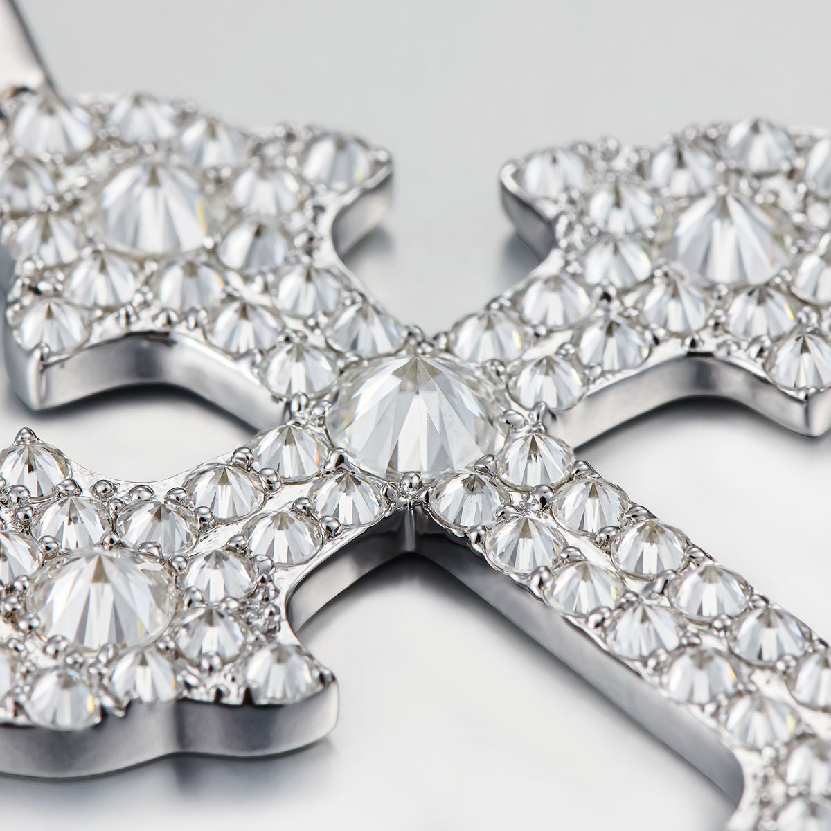 Reverse - Set D Color Moissanite Chain Necklace - AKAK BODYJEWELRY - ear - tunnel