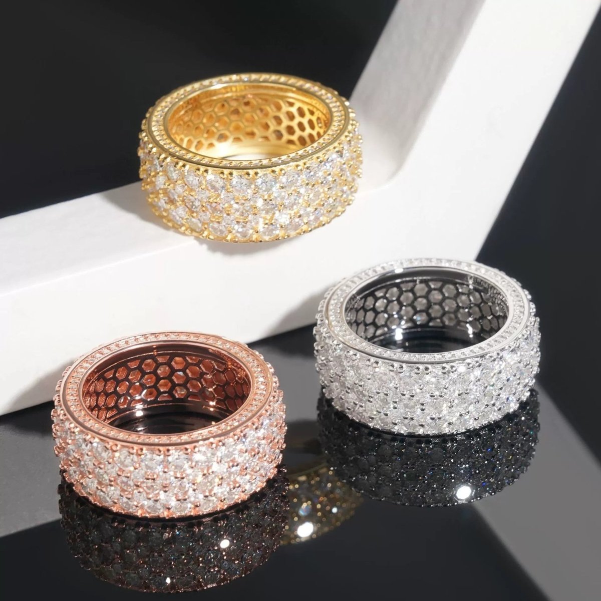 S925 Royal Hive Moissanite Ring - AKAK BODYJEWELRY - ear - tunnel