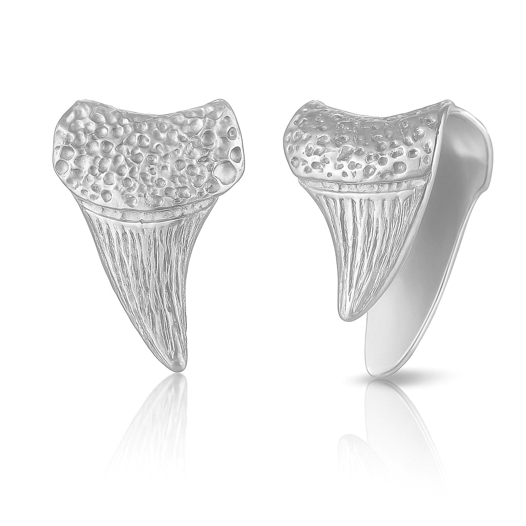 Savage Fang Ear Weights - AKAK BODYJEWELRY - ear - tunnel