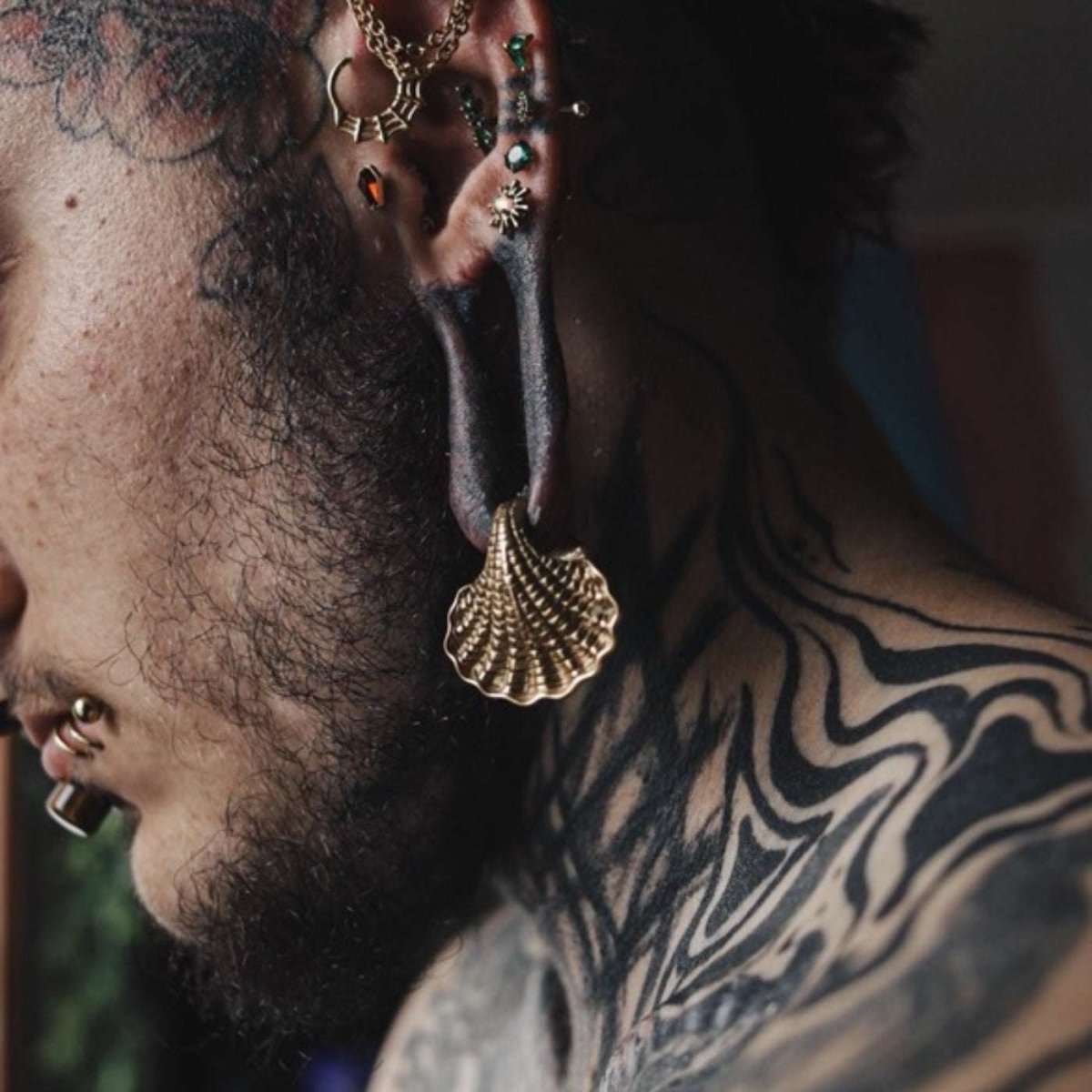 Sirena Shell Ear Weights - AKAK BODYJEWELRY - ear - tunnel