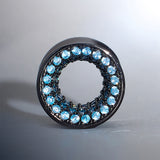 Wolframstahl-Tunnel mit blauem Zirkon (2 Stück)