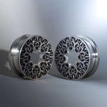 Stainless Steel Pattern Fiore Ear Piercing Ear Gauge Tunnels 2pcs