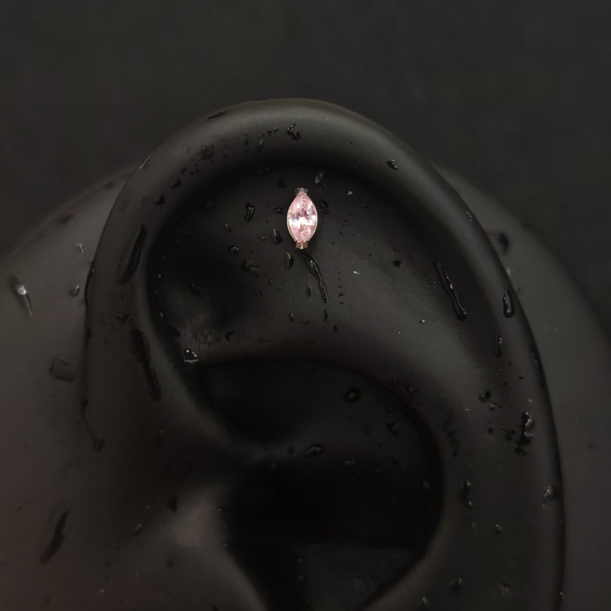 Titanium Single CZ Prong-Set Piercing Stud | 1PC – Blue / White / Pink | Ear Nose Body Jewelry - AKAK BODYJEWELRY-ear-tunnel