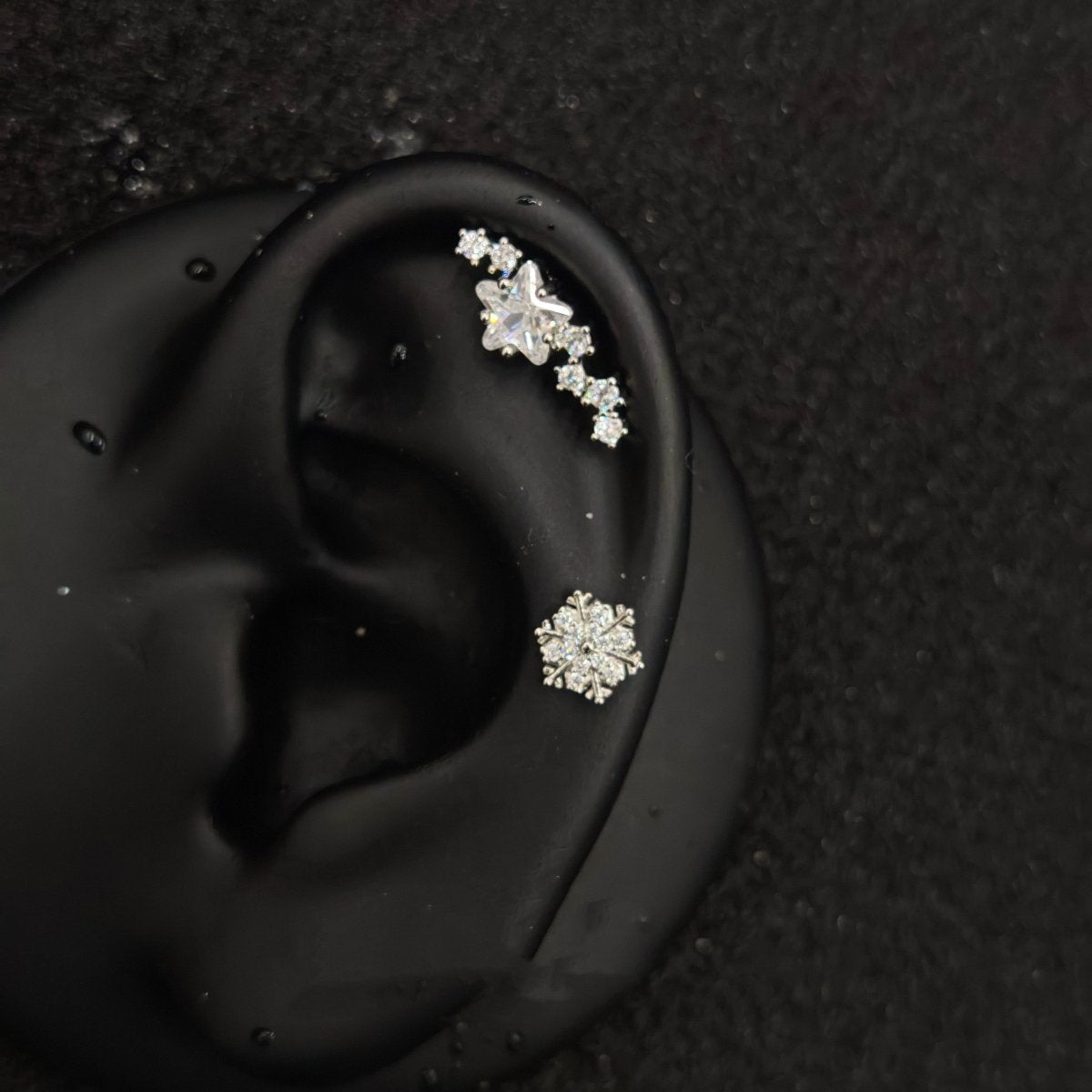 Titanium Star Cluster & Snowflake CZ Piercing Stu| 1PC – Flat Back Labret | Ear Nose Body Jewelry - AKAK BODYJEWELRY-ear-tunnel