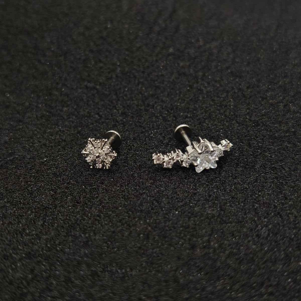 Titanium Star Cluster & Snowflake CZ Piercing Stu| 1PC – Flat Back Labret | Ear Nose Body Jewelry - AKAK BODYJEWELRY-ear-tunnel